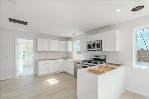31 Newbury Street Providence RI 02904