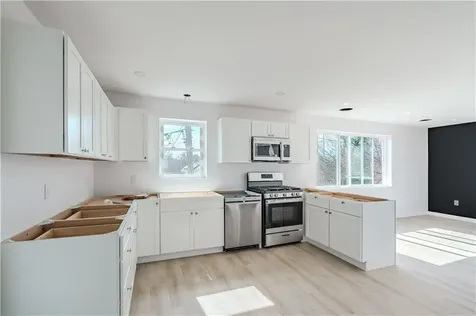 31 Newbury Street Providence RI 02904