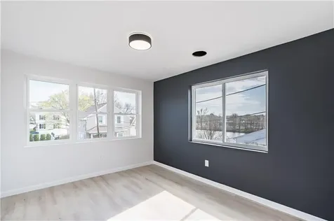 31 Newbury Street Providence RI 02904
