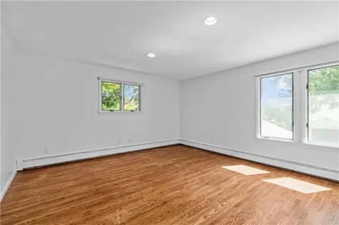 189 Laurel Avenue Providence RI 02906