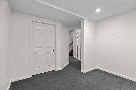 189 Laurel Avenue Providence RI 02906