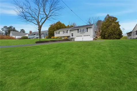 38 Juniper Lane Holden MA 01520