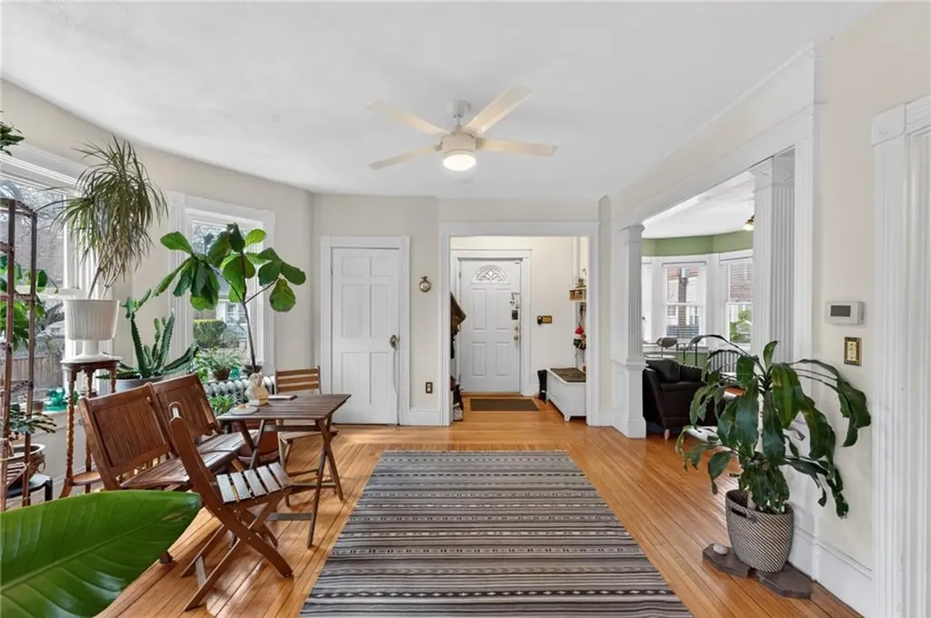 256 Vermont Avenue Providence RI 02905