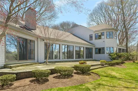 125 Woodruff Avenue Narragansett RI 02882