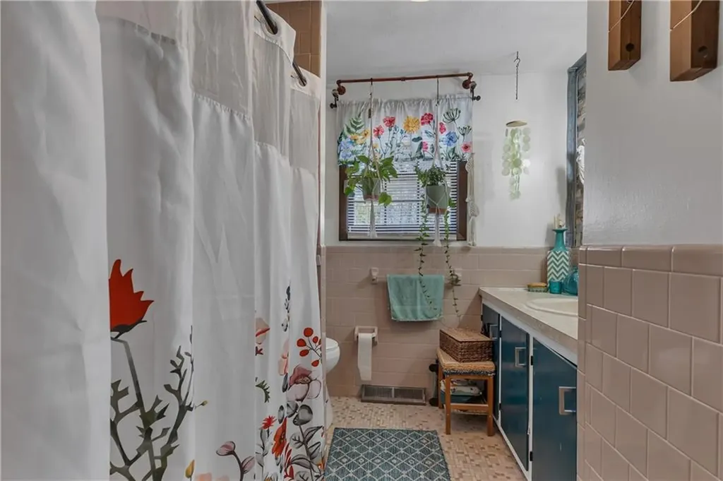 46 Merle Street Warwick RI 02889