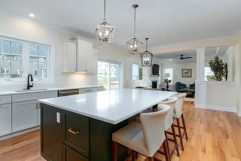 9 Scarlett Way Cranston RI 02921