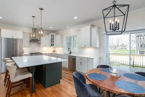 9 Scarlett Way Cranston RI 02921