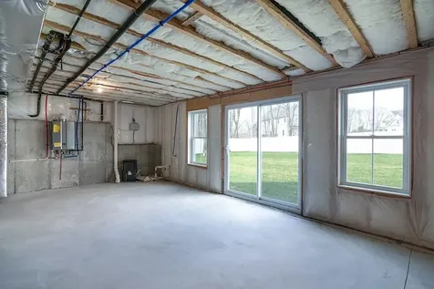 9 Scarlett Way Cranston RI 02921