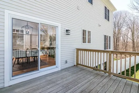 9 Scarlett Way Cranston RI 02921