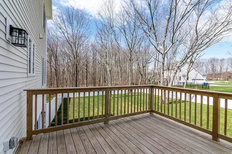 9 Scarlett Way Cranston RI 02921