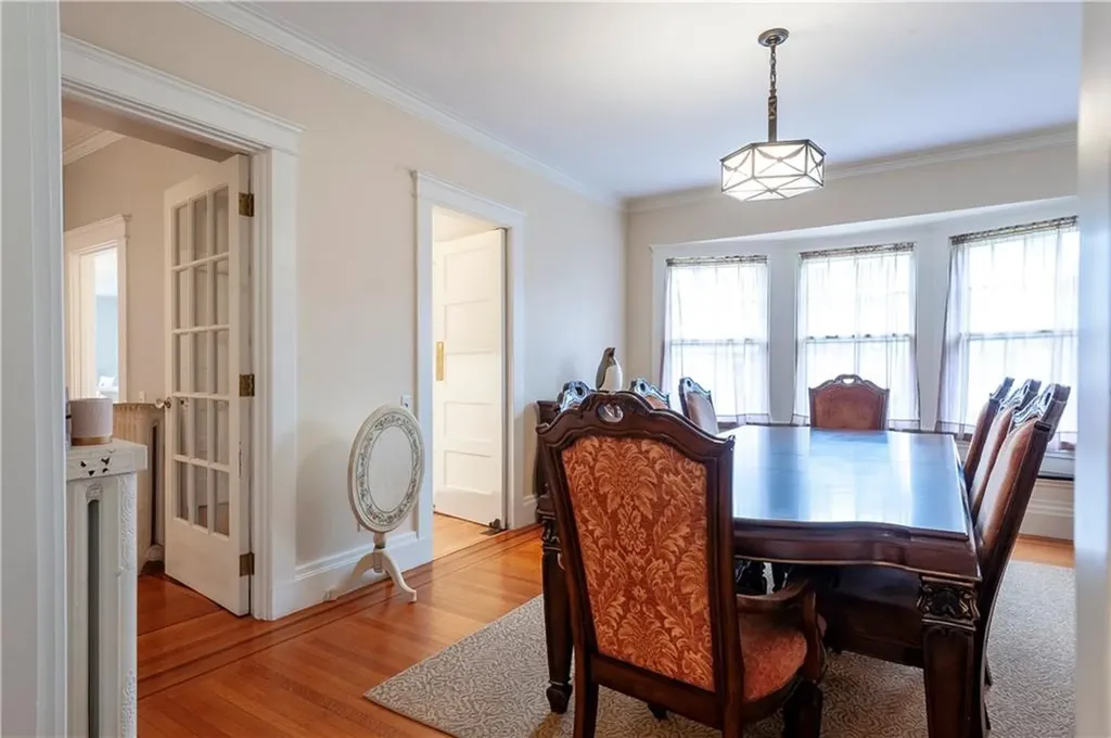 17 Sayles Avenue Lincoln RI 02865