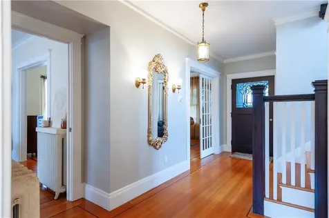 17 Sayles Avenue Lincoln RI 02865