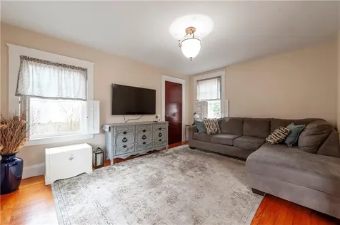 17 Sayles Avenue Lincoln RI 02865