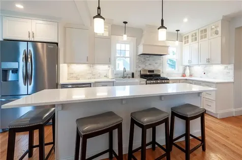 17 Sayles Avenue Lincoln RI 02865