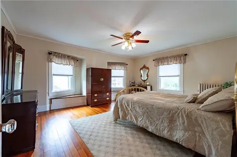 17 Sayles Avenue Lincoln RI 02865
