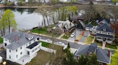 17 Sayles Avenue Lincoln RI 02865