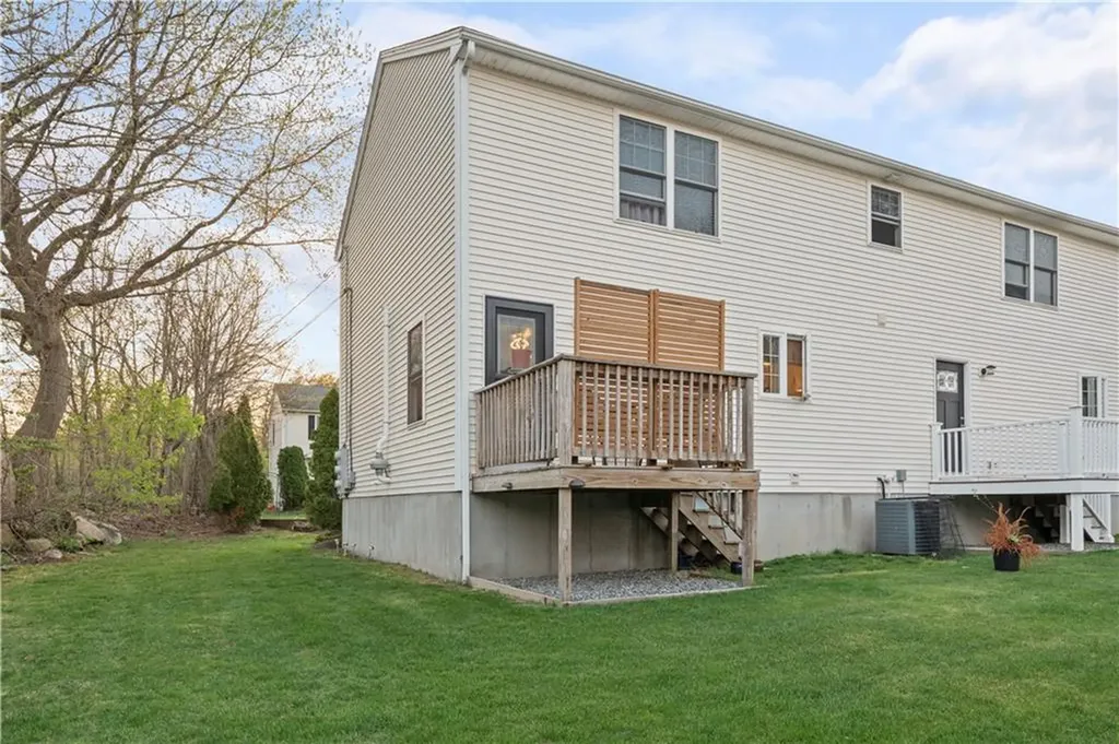 6 Legris Commons Lane West Warwick RI 02893