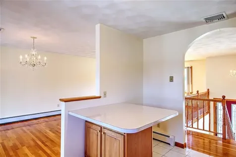 794 County Street Seekonk MA 02771