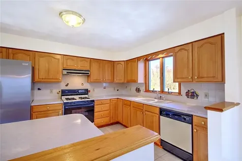 794 County Street Seekonk MA 02771