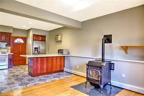794 County Street Seekonk MA 02771