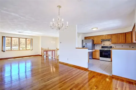 794 County Street Seekonk MA 02771