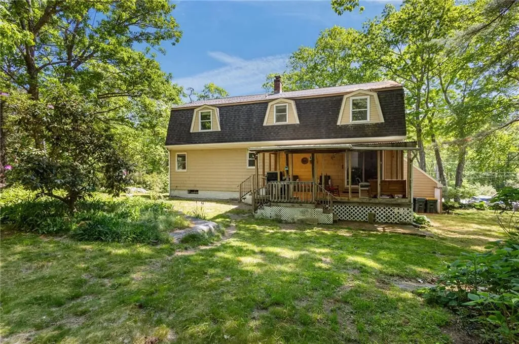 416 Farnum Pike Smithfield RI 02917