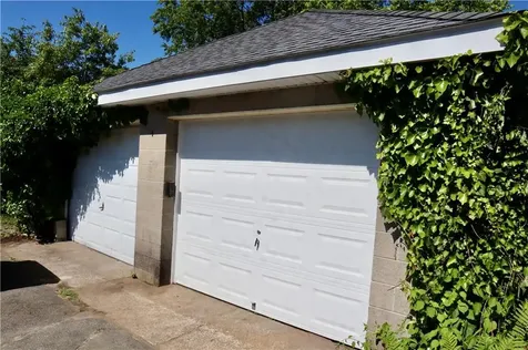 133 Wampanoag Trail East Providence RI 02915