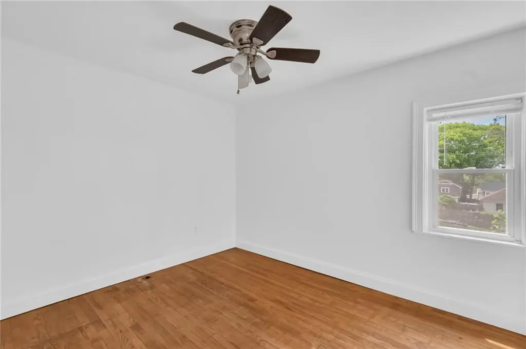 14 Barnsdale Road East Providence RI 02914