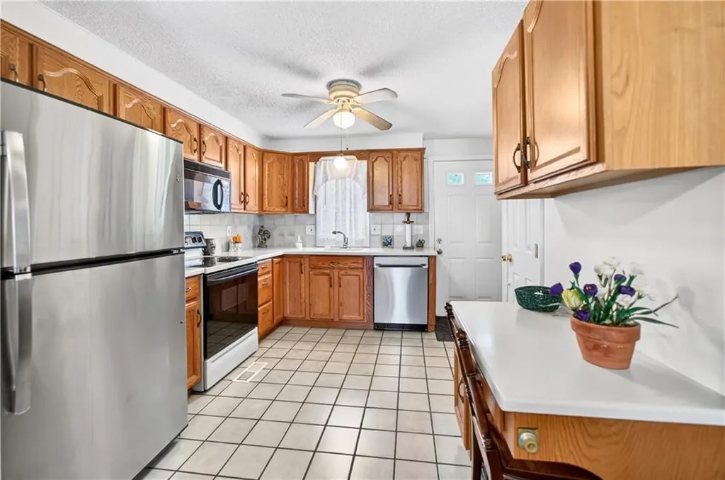 39 Dale Avenue Johnston RI 02919