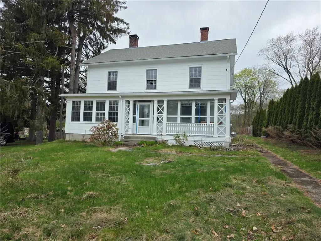 19 Mendon Road North Attleboro MA 02760