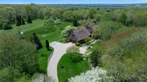 23 High Meadow Road Little Compton RI 02837