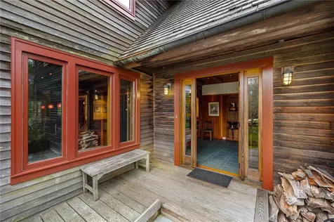 23 High Meadow Road Little Compton RI 02837