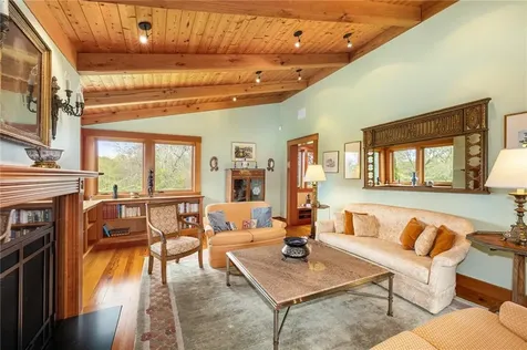 23 High Meadow Road Little Compton RI 02837