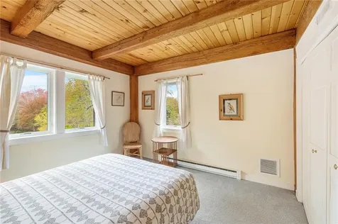 23 High Meadow Road Little Compton RI 02837