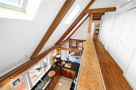 23 High Meadow Road Little Compton RI 02837