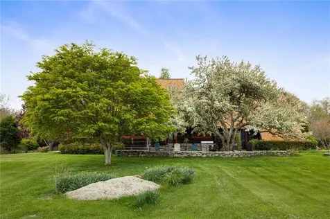23 High Meadow Road Little Compton RI 02837