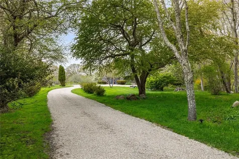 23 High Meadow Road Little Compton RI 02837
