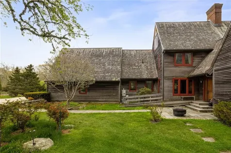 23 High Meadow Road Little Compton RI 02837