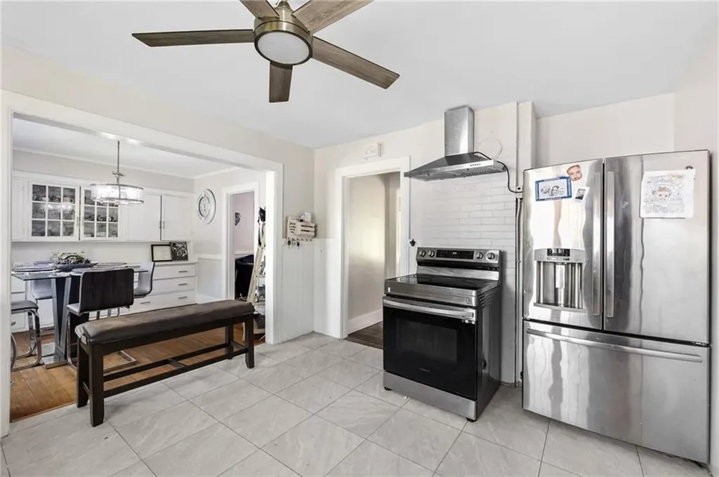 12 Blackstone Street Cumberland RI 02864