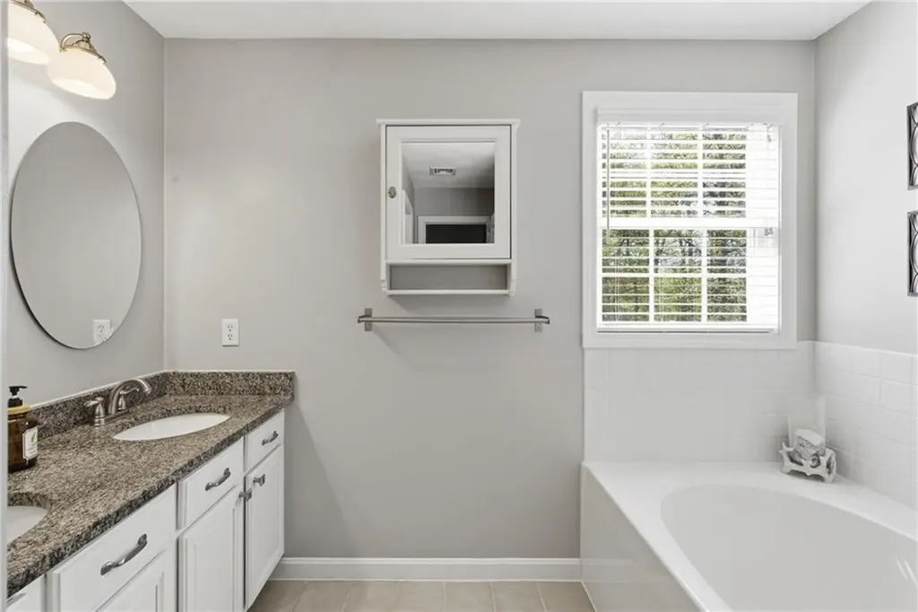 313 Westmoreland Lane North Kingstown RI 02874
