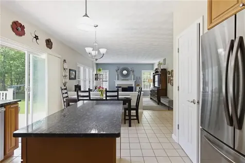 313 Westmoreland Lane North Kingstown RI 02874