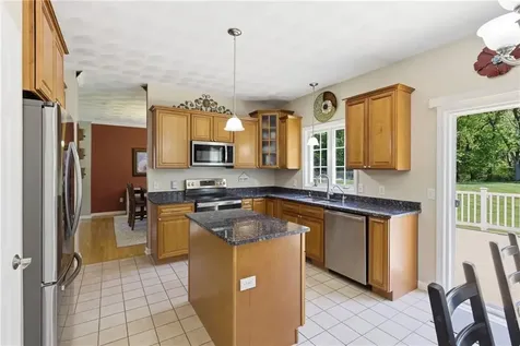 313 Westmoreland Lane North Kingstown RI 02874