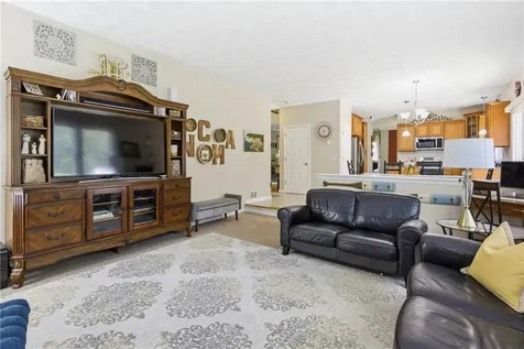 313 Westmoreland Lane North Kingstown RI 02874