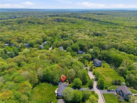 313 Westmoreland Lane North Kingstown RI 02874