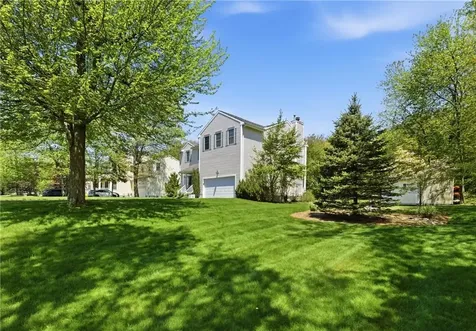 313 Westmoreland Lane North Kingstown RI 02874
