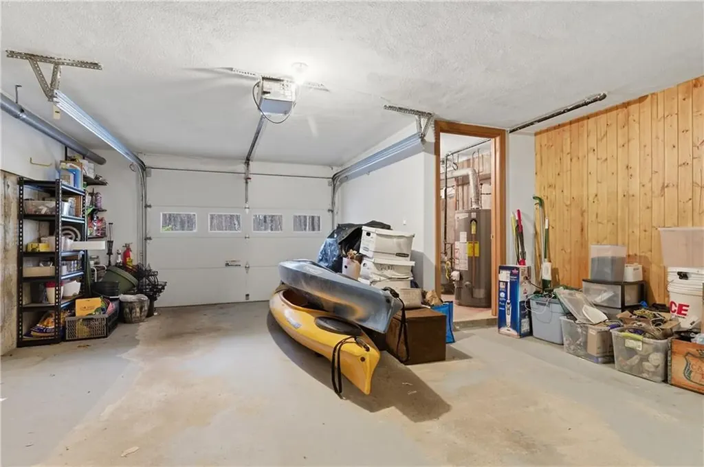 7 Wake Robin Road Lincoln RI 02865