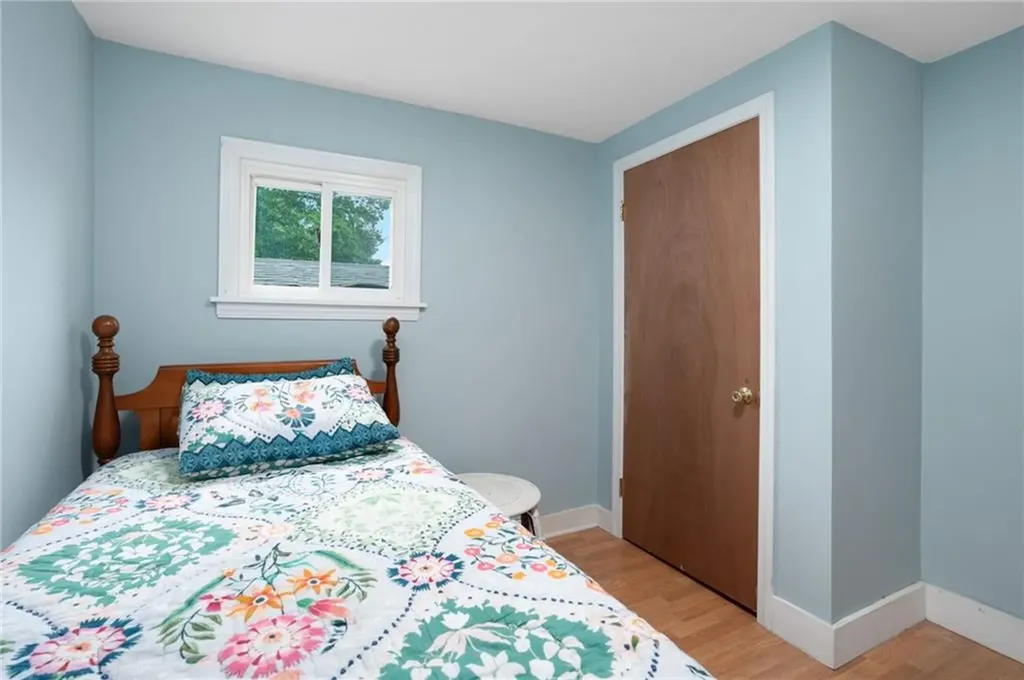 84 Ash Avenue Cranston RI 02910
