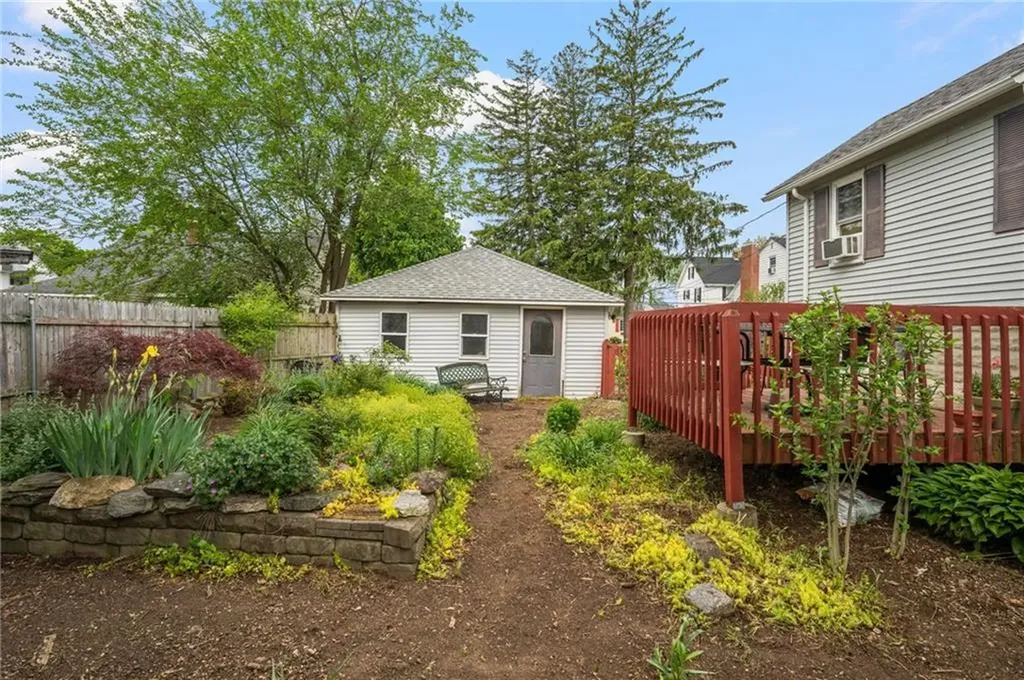 84 Ash Avenue Cranston RI 02910