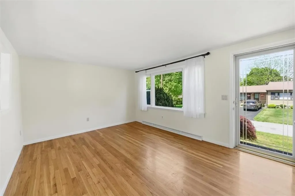 28 Orrin Street Warwick RI 02886