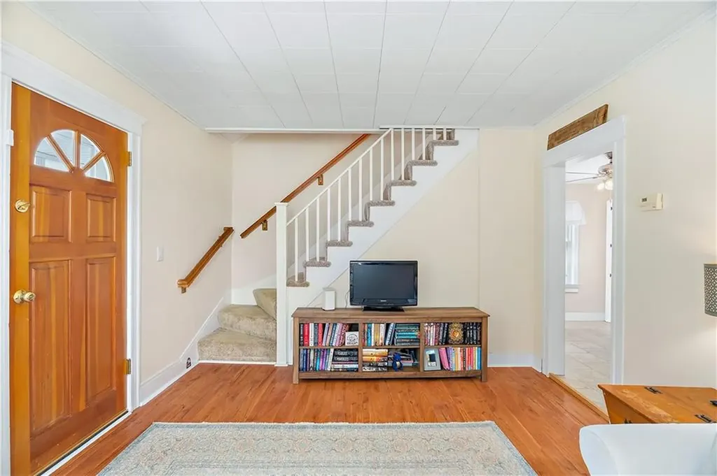 195 Talcott Street Woonsocket RI 02895